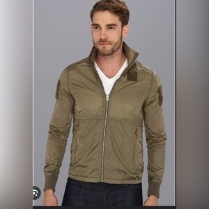 G Star Benares Myrow Nylon Ls Overshirt

by G Star